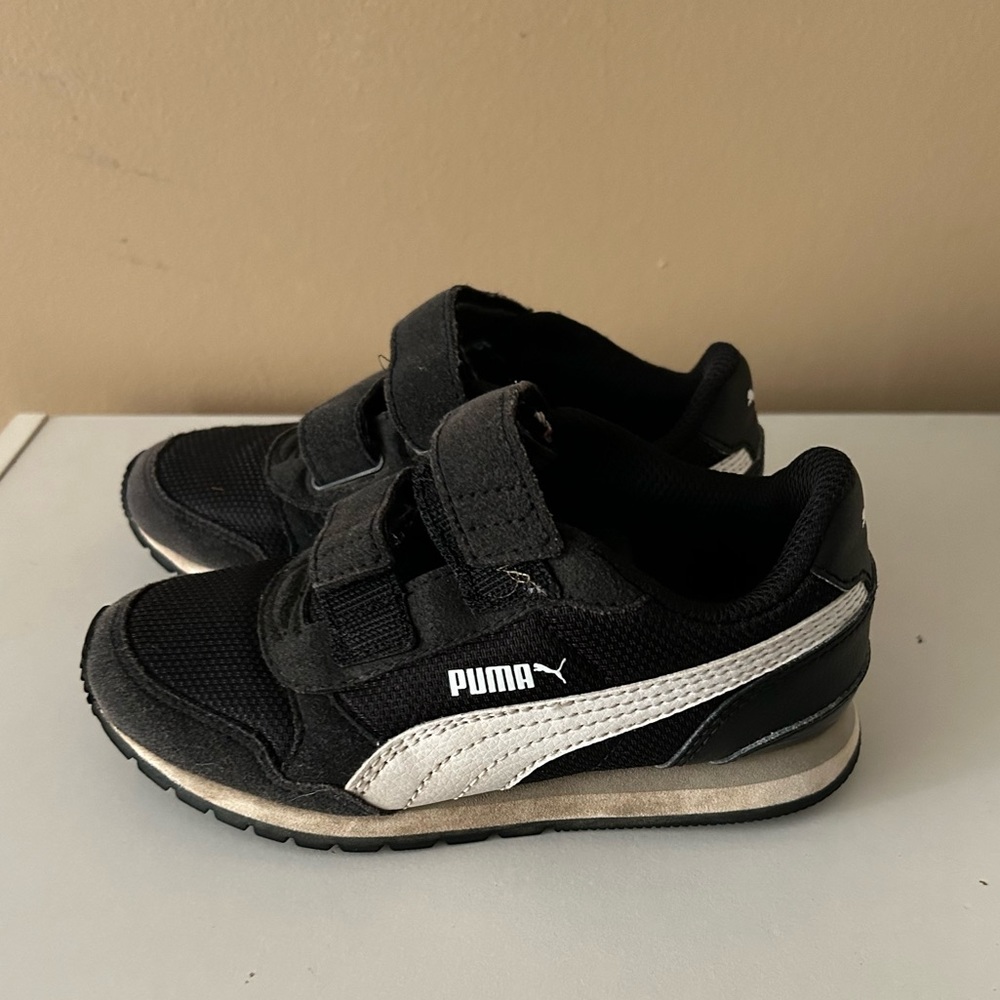 Puma shoes size 11C